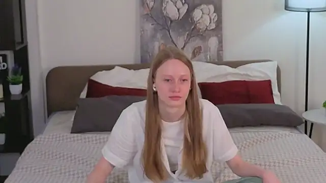 Chat +18 de RoseannPolintan ao vivo
