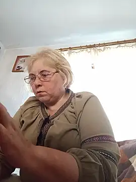 Онлайн чат XXX Elena_Beautiful784
