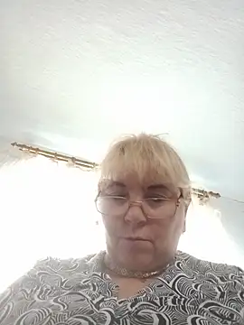 Chat XXX ao vivo de Elena_Beautiful784