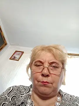 Webkamerová show Elena_Beautiful784