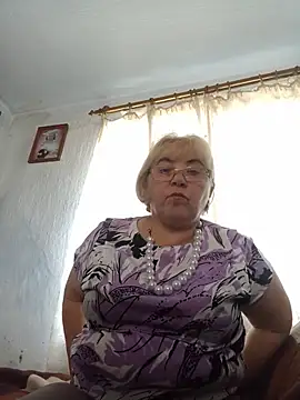 Chat XXX en directo de Elena_Beautiful784