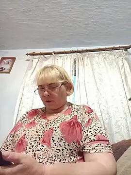 Elena_Beautiful784's Live XXX Chat
