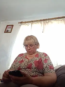 Elena_Beautiful784's Live XXX Chat