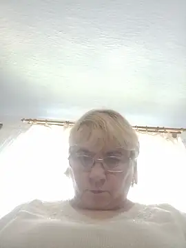 Elena_Beautiful784 XXX чат на живо