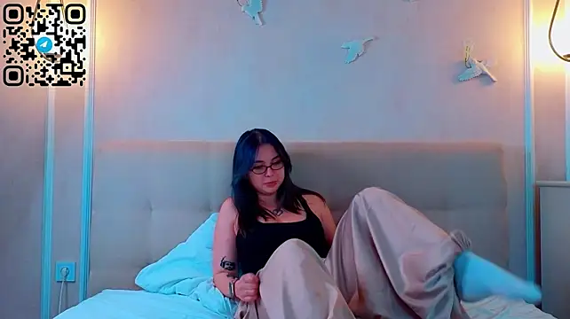 HollyFletcher Adlı Modelin Canlı XXX Sohbeti