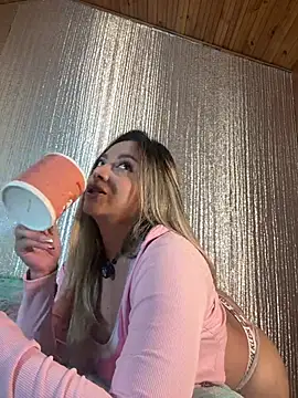 Foxxymiss Шоу с уебкамера