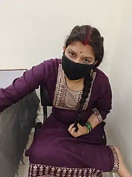 Chat +18 de pyasiibhabhi2 ao vivo