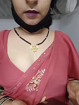 SexyBhumii Live XXX-Chat