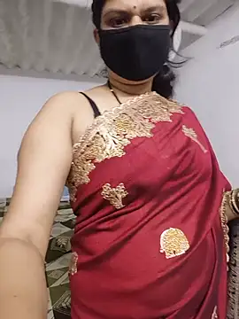 SexyBhumii Live XXX-Chat