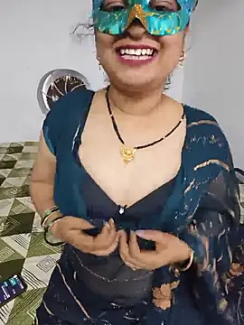 SexyBhumii's Live XXX Chat