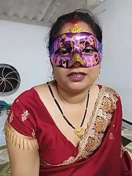 SexyBhumii live XXX chat