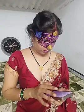 SexyBhumii's Live XXX Chat