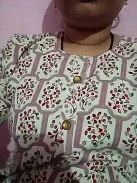 SexyBhumii 现场XXX聊天