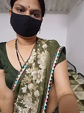 دردشة SexyBhumii الجنسية المباشرة
