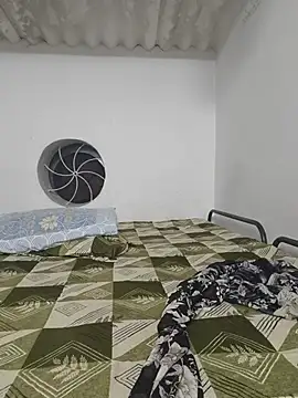 SexyBhumiin Live XXX chat