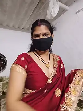 SexyBhumii Live XXX Chat