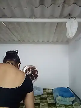 SexyBhumii 现场XXX聊天