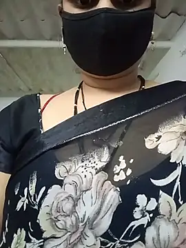 SexyBhumii's Live XXX Chat