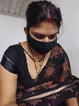 SexyBhumii Live XXX-Chat