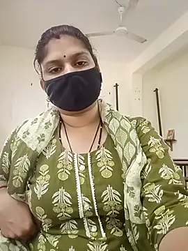 SexyBhumii Chat XXX live