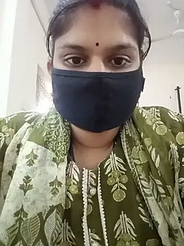 SexyBhumii 现场XXX聊天