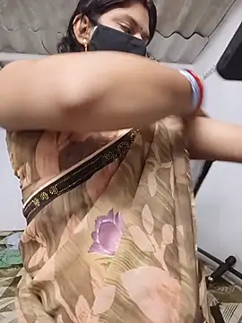 SexyBhumii XXX чат на живо