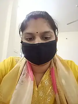 SexyBhumiin Live XXX chat
