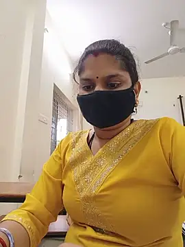 SexyBhumii's Live XXX Chat