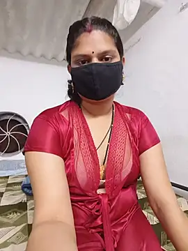 SexyBhumii 现场XXX聊天