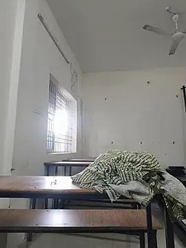 XXX chat uživo modela SexyBhumii