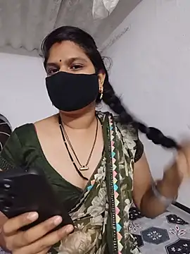 SexyBhumii 라이브 XXX 채팅