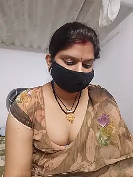 SexyBhumii Live XXX Chat