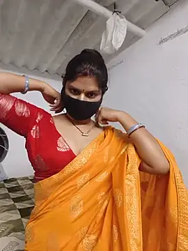 SexyBhumii Live XXX-chat