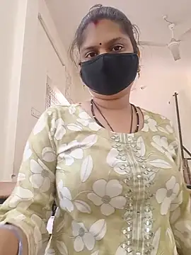 SexyBhumii 即時 XXX 聊天