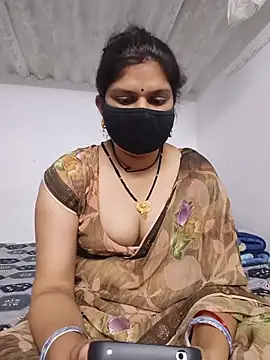 SexyBhumii Live XXX-Chat