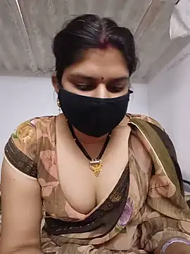 SexyBhumii's Live XXX Chat