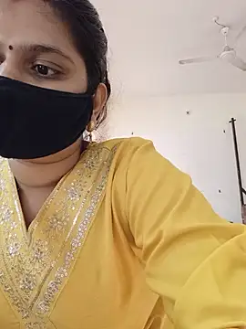 SexyBhumii Live XXX-Chat