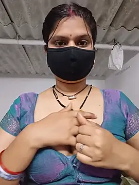 SexyBhumii Chat XXX in diretta