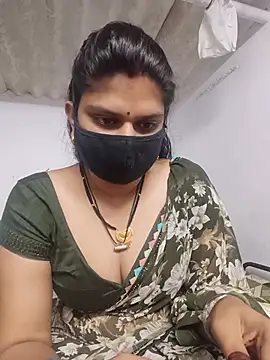 SexyBhumii 网络视讯表演