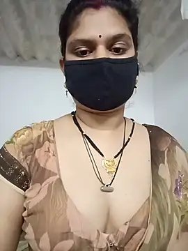 SexyBhumii Chat XXX in diretta