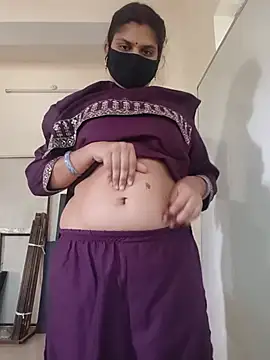 แชท XXX สดของ SexyBhumii
