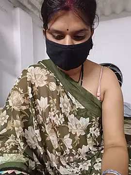 SexyBhumii's Live XXX Chat