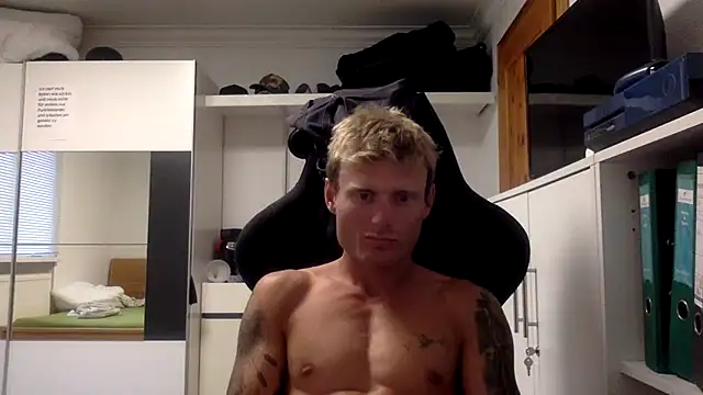 Nakedendurance1994 Show in webcam