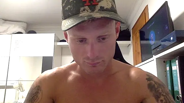 Show modela Nakedendurance1994 na web-kameri
