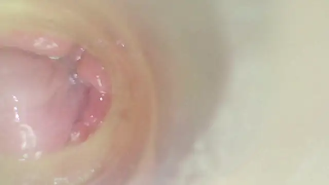 karol_stom's Webcam Show