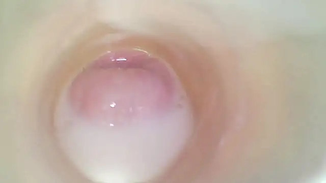 karol_stom's Webcam Show