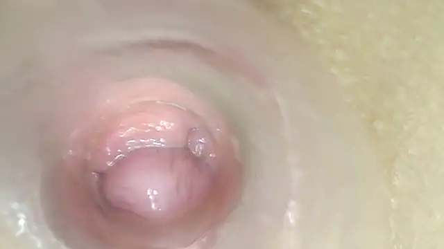 karol_stom's Webcam Show