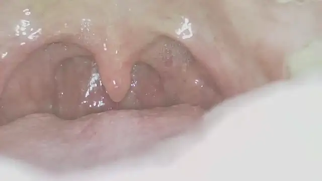 karol_stom's Webcam Show