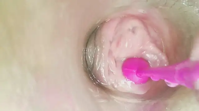 karol_stom's Webcam Show