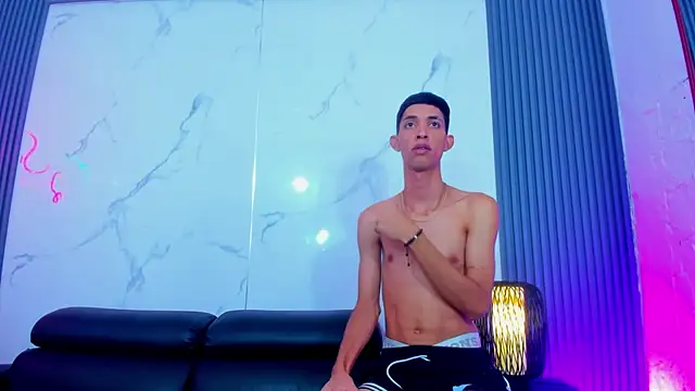 Big_cock_boys1: διαδικτυακό σόου στην κάμερα